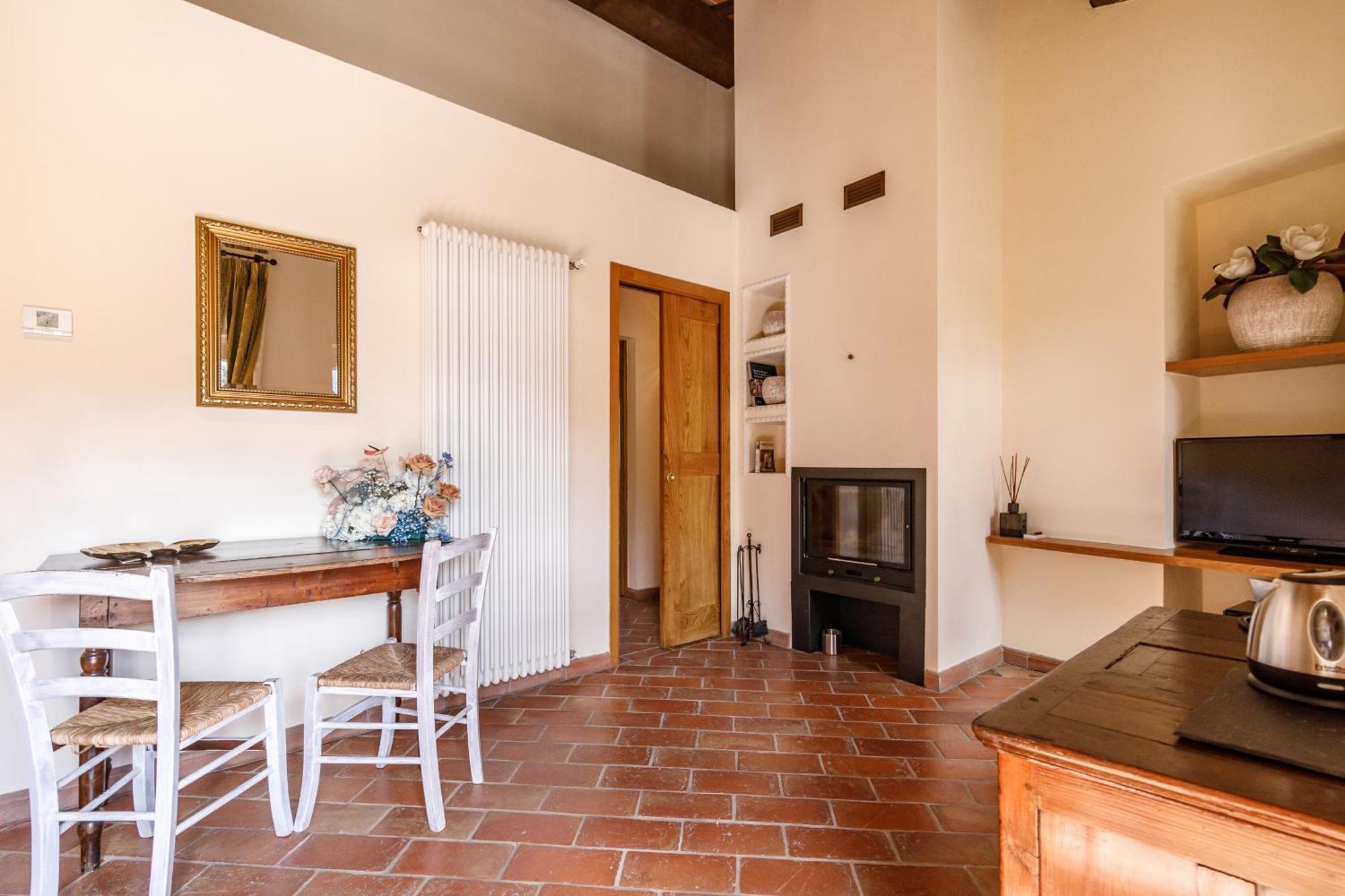 Relais La Costa Historical Residence Monteriggioni Exterior foto